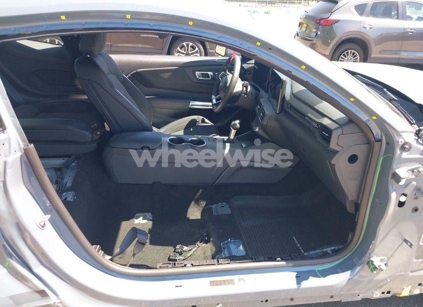 Photo 5 of 2024 Ford Mustang ECOBOOST FASTBACK (VIN 1FA6P8TH0R5149827)