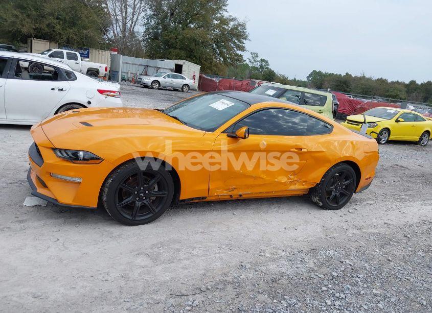 Photo 15 of 2018 Ford Mustang ECOBOOST (VIN 1FA6P8TH1J5107414)