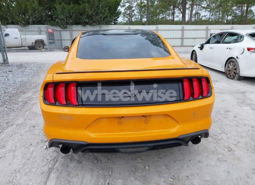 Photo 17 of 2018 Ford Mustang ECOBOOST (VIN 1FA6P8TH1J5107414)