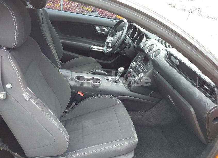 Photo 5 of 2018 Ford Mustang ECOBOOST (VIN 1FA6P8TH1J5107414)