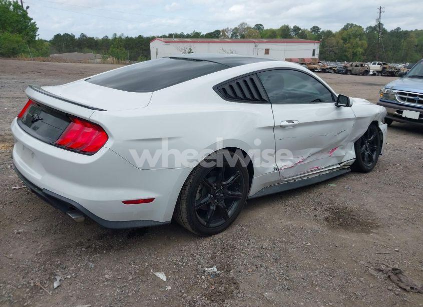 Photo 4 of 2018 Ford Mustang ECOBOOST (VIN 1FA6P8TH1J5137867)