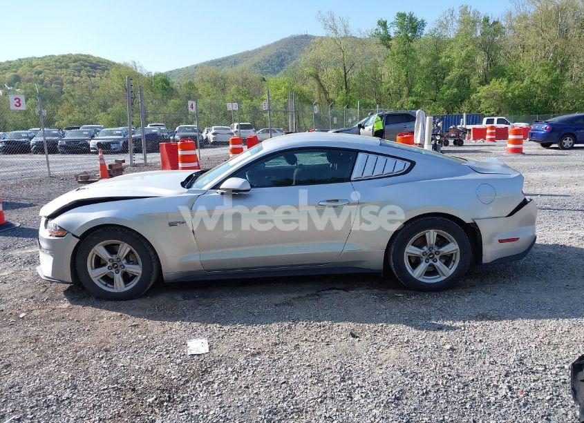 Photo 14 of 2018 Ford Mustang ECOBOOST (VIN 1FA6P8TH1J5175096)