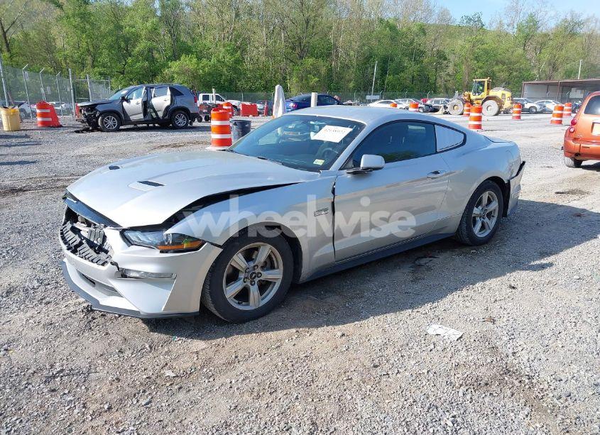 Photo 2 of 2018 Ford Mustang ECOBOOST (VIN 1FA6P8TH1J5175096)
