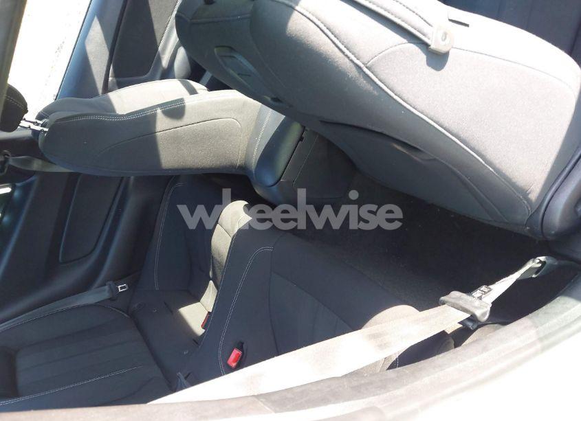 Photo 8 of 2018 Ford Mustang ECOBOOST (VIN 1FA6P8TH1J5175096)