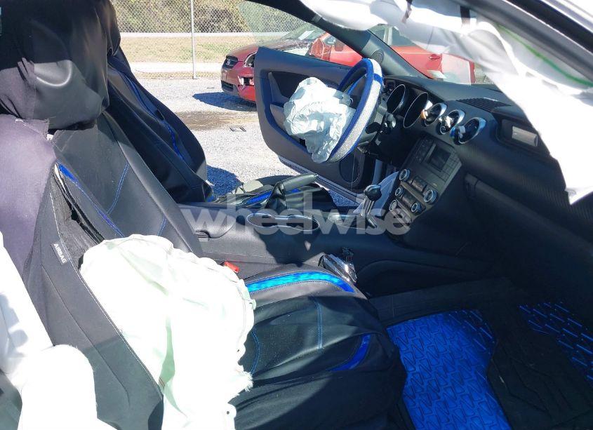 Photo 5 of 2019 Ford Mustang ECOBOOST (VIN 1FA6P8TH1K5111514)