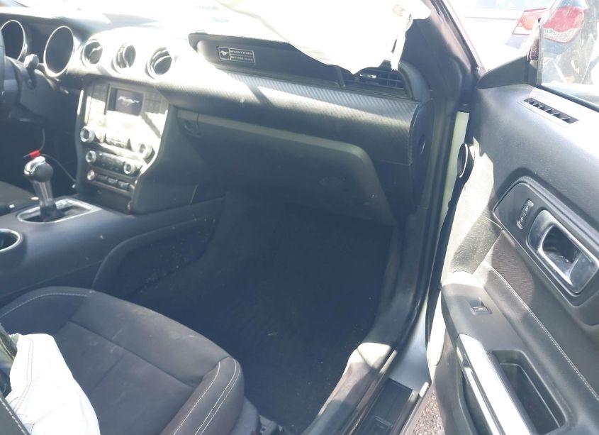 Photo 5 of 2020 Ford Mustang ECOBOOST (VIN 1FA6P8TH1L5113846)