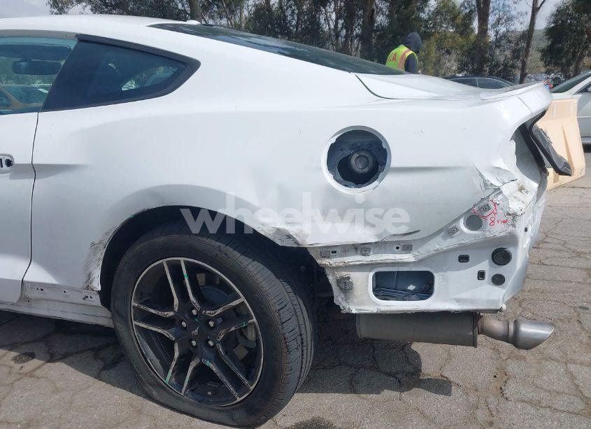 Photo 18 of 2020 Ford Mustang ECOBOOST PREMIUM FASTBACK (VIN 1FA6P8TH1L5118514)