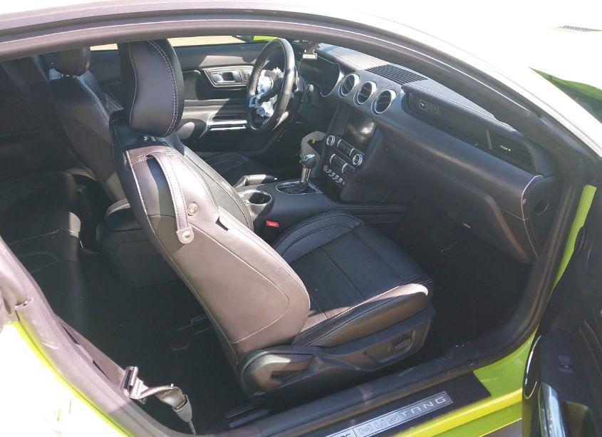 Photo 5 of 2020 Ford Mustang ECOBOOST PREMIUM (VIN 1FA6P8TH1L5159807)