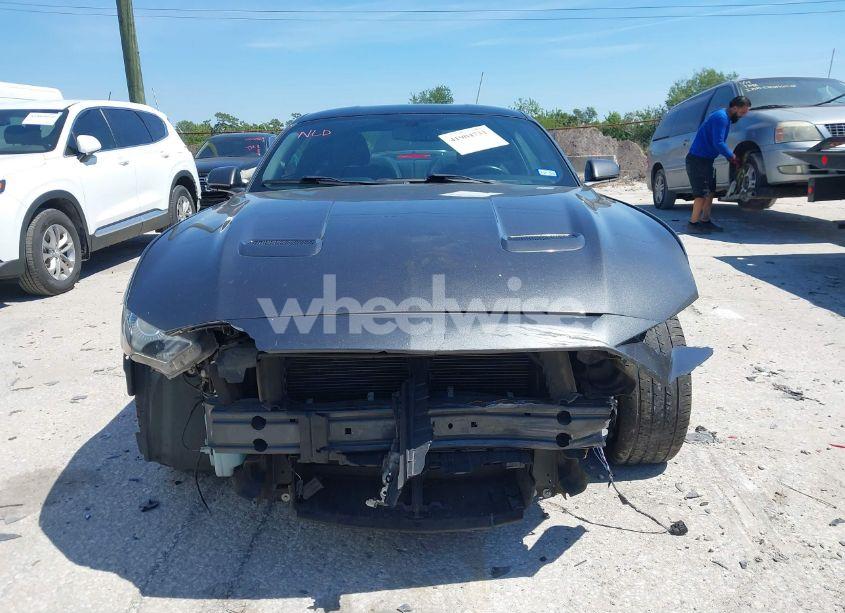 Photo 13 of 2020 Ford Mustang ECOBOOST FASTBACK (VIN 1FA6P8TH1L5183279)