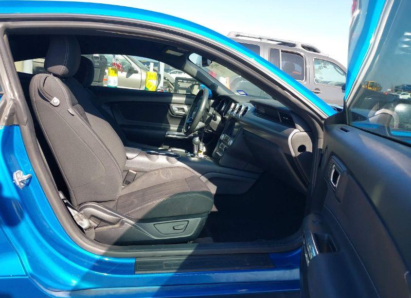 Photo 5 of 2020 Ford Mustang ECOBOOST (VIN 1FA6P8TH1L5183413)