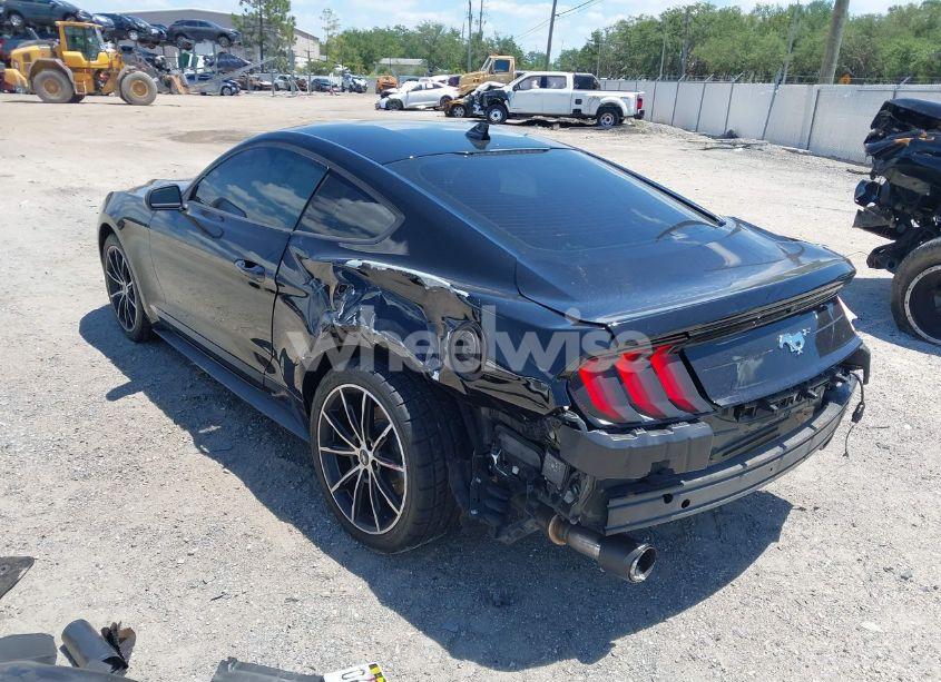 Photo 3 of 2021 Ford Mustang ECOBOOST FASTBACK (VIN 1FA6P8TH1M5137372)