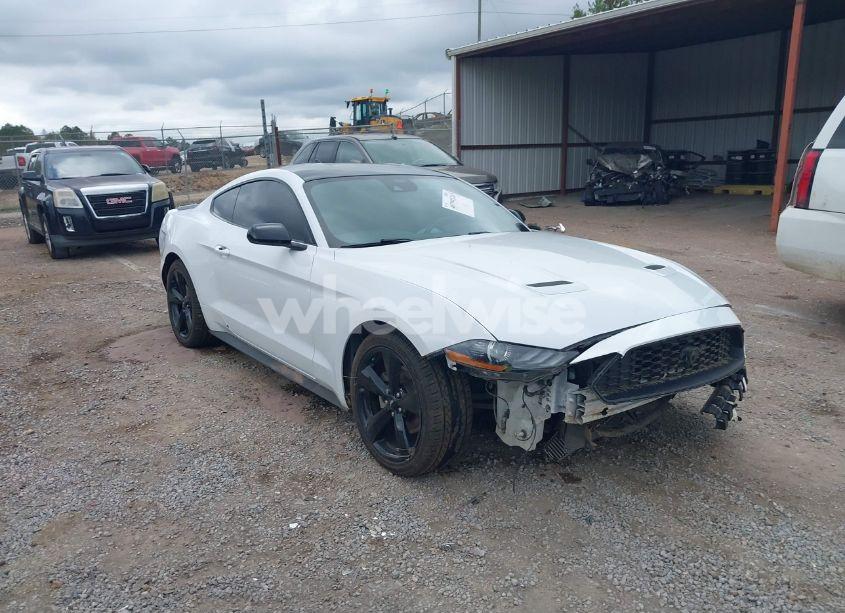 2022 Ford Mustang ECOBOOST (VIN 1FA6P8TH1N5118435) main photo