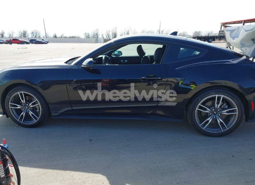 Photo 14 of 2024 Ford Mustang ECOBOOST PREMIUM FASTBACK (VIN 1FA6P8TH1R5109644)