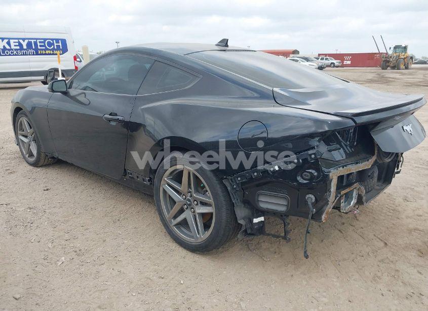 Photo 3 of 2024 Ford Mustang ECOBOOST PREMIUM FASTBACK (VIN 1FA6P8TH1R5114195)