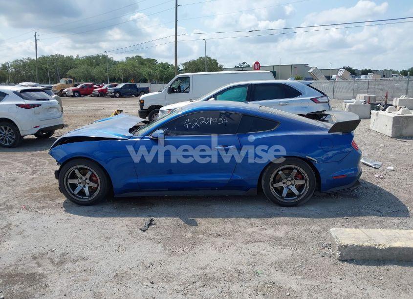 Photo 14 of 2018 Ford Mustang ECOBOOST (VIN 1FA6P8TH2J5102190)