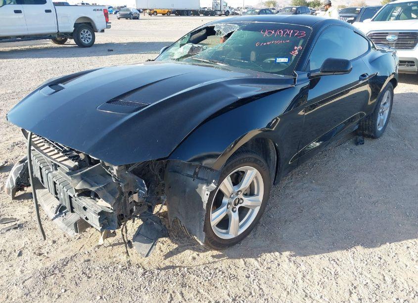 Photo 2 of 2018 Ford Mustang ECOBOOST (VIN 1FA6P8TH2J5105221)