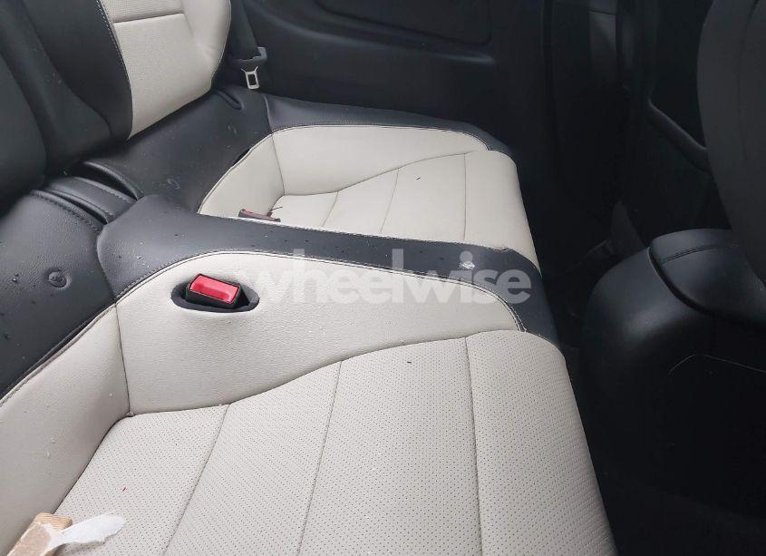 Photo 8 of 2019 Ford Mustang ECOBOOST PREMIUM (VIN 1FA6P8TH2K5105883)