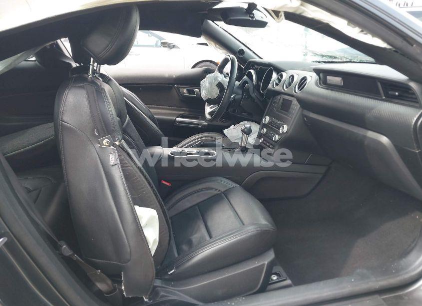 Photo 5 of 2019 Ford Mustang ECOBOOST (VIN 1FA6P8TH2K5119105)