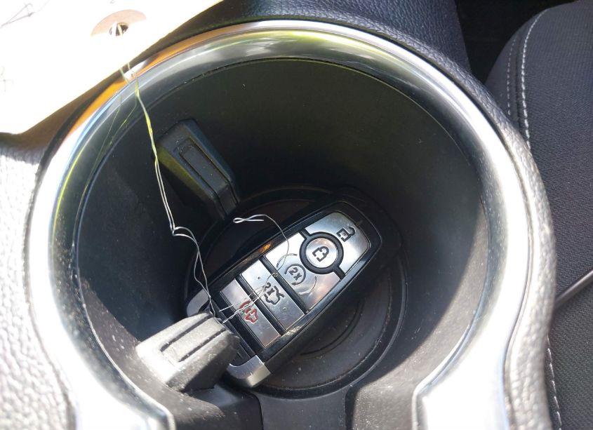 Photo 11 of 2019 Ford Mustang ECOBOOST (VIN 1FA6P8TH2K5133330)