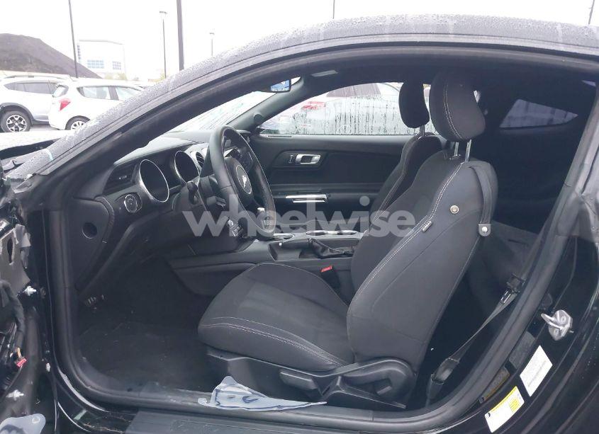 Photo 5 of 2019 Ford Mustang ECOBOOST (VIN 1FA6P8TH2K5143582)