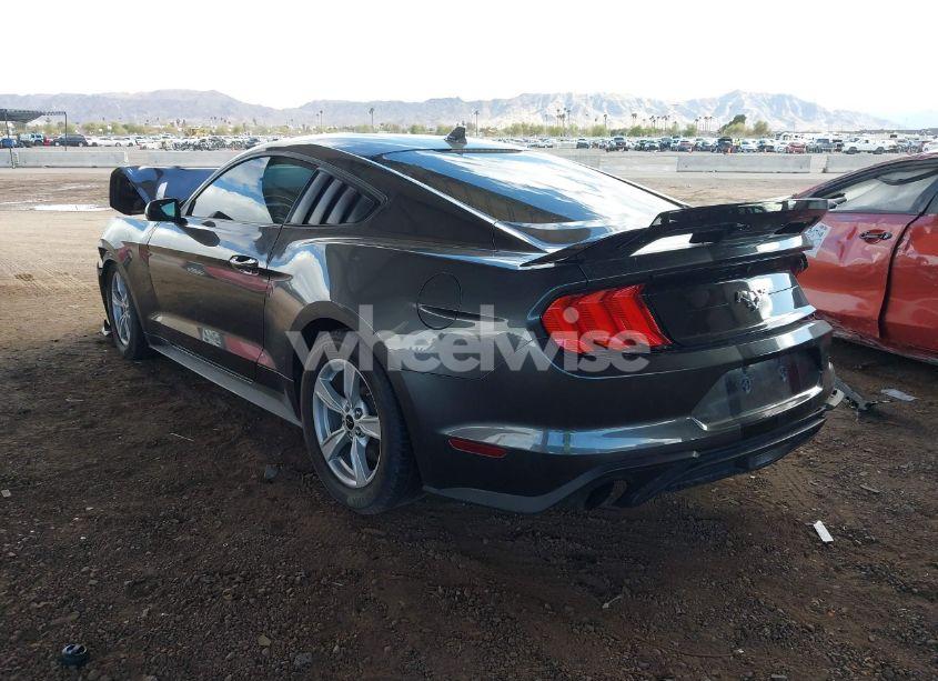 Photo 3 of 2020 Ford Mustang ECOBOOST FASTBACK (VIN 1FA6P8TH2L5182447)