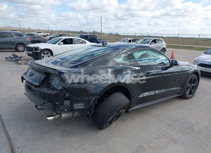 Photo 4 of 2021 Ford Mustang ECOBOOST FASTBACK (VIN 1FA6P8TH2M5140071)