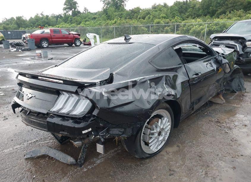 Photo 4 of 2022 Ford Mustang ECOBOOST FASTBACK (VIN 1FA6P8TH2N5113664)