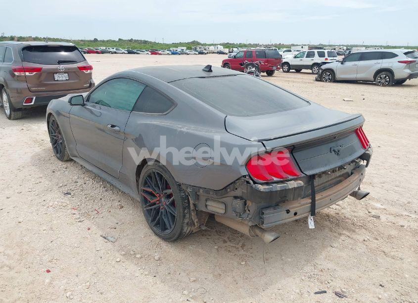 Photo 3 of 2022 Ford Mustang ECOBOOST PREMIUM FASTBACK (VIN 1FA6P8TH2N5139990)