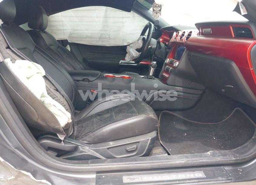 Photo 5 of 2022 Ford Mustang ECOBOOST PREMIUM FASTBACK (VIN 1FA6P8TH2N5139990)