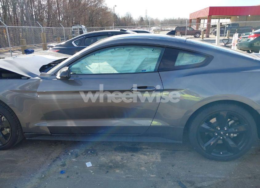 Photo 14 of 2022 Ford Mustang ECOBOOST FASTBACK (VIN 1FA6P8TH2N5141464)