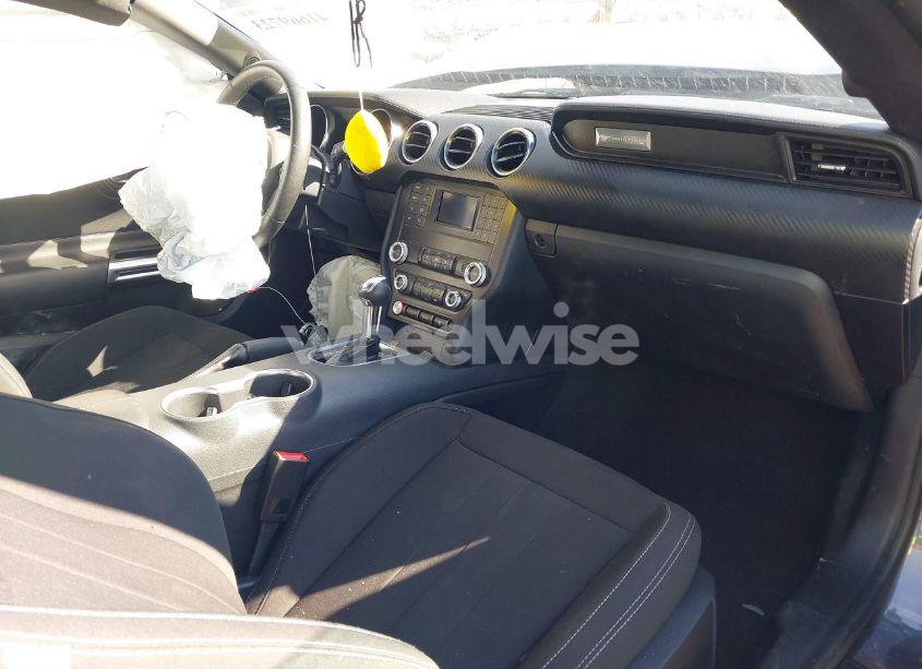 Photo 5 of 2022 Ford Mustang ECOBOOST FASTBACK (VIN 1FA6P8TH2N5141464)