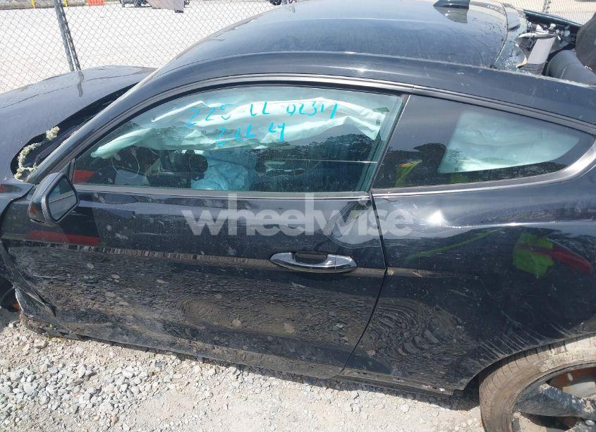 Photo 14 of 2022 Ford Mustang ECOBOOST FASTBACK (VIN 1FA6P8TH2N5148950)