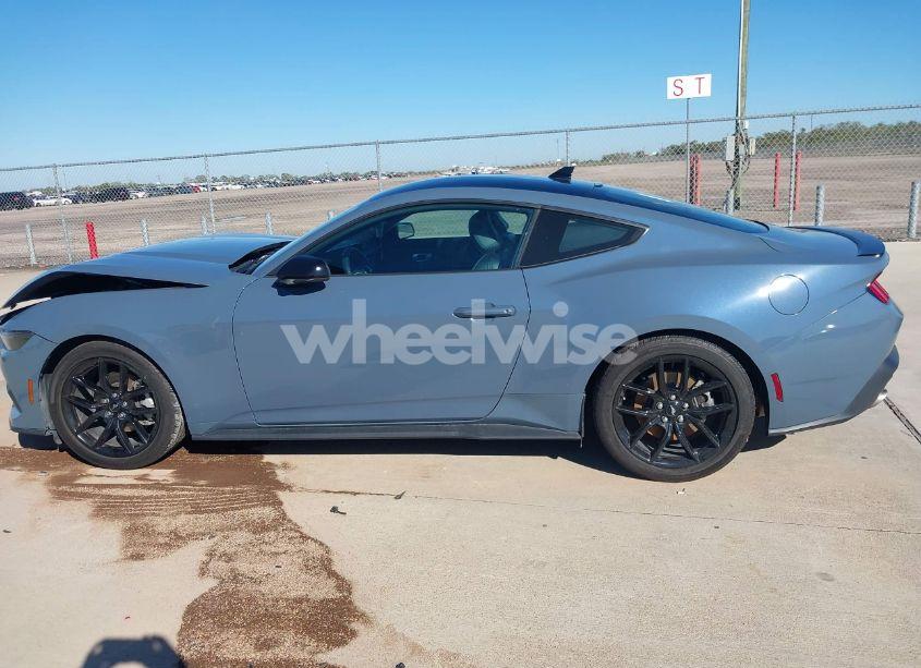Photo 14 of 2024 Ford Mustang ECOBOOST PREMIUM (VIN 1FA6P8TH2R5106347)