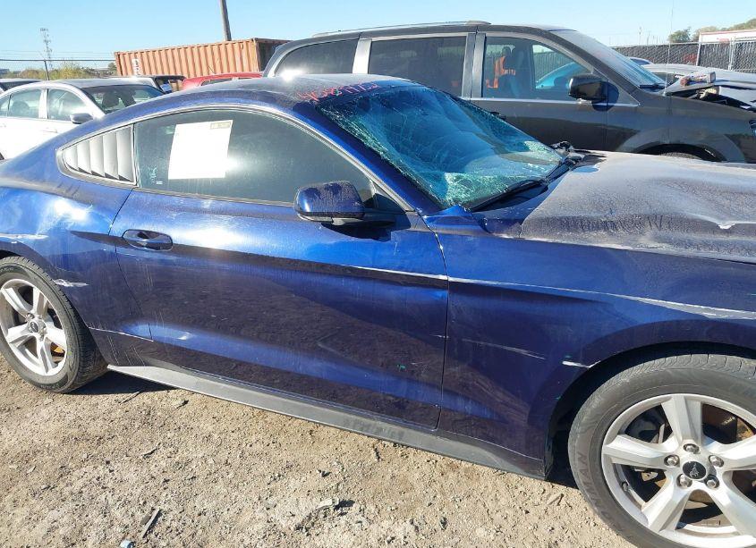 Photo 13 of 2018 Ford Mustang ECOBOOST (VIN 1FA6P8TH3J5104188)