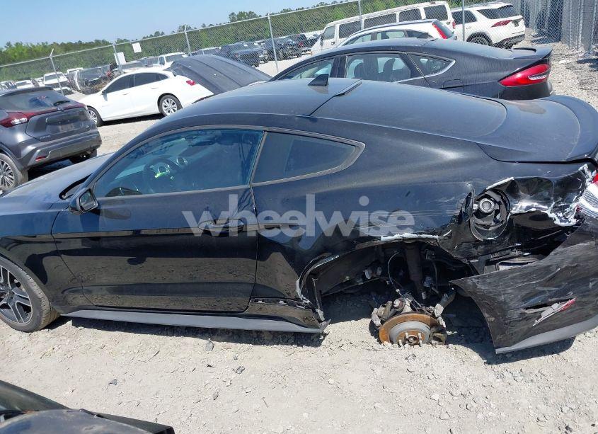 Photo 13 of 2020 Ford Mustang ECOBOOST FASTBACK (VIN 1FA6P8TH3L5190198)