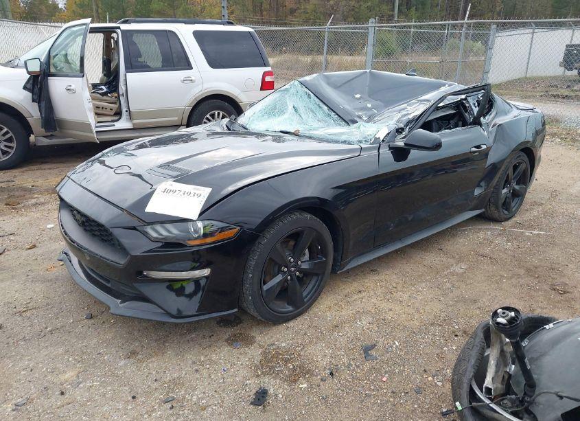 Photo 2 of 2021 Ford Mustang ECOBOOST (VIN 1FA6P8TH3M5106673)