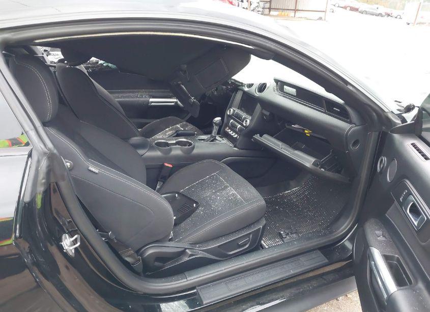 Photo 5 of 2021 Ford Mustang ECOBOOST (VIN 1FA6P8TH3M5106673)