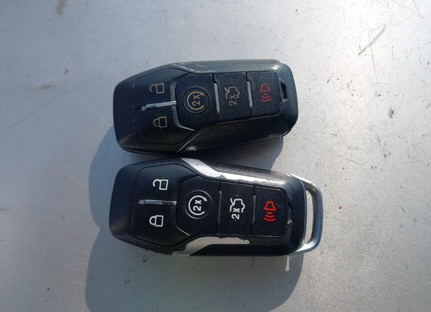 Photo 11 of 2016 Ford Mustang ECOBOOST (VIN 1FA6P8TH4G5211663)