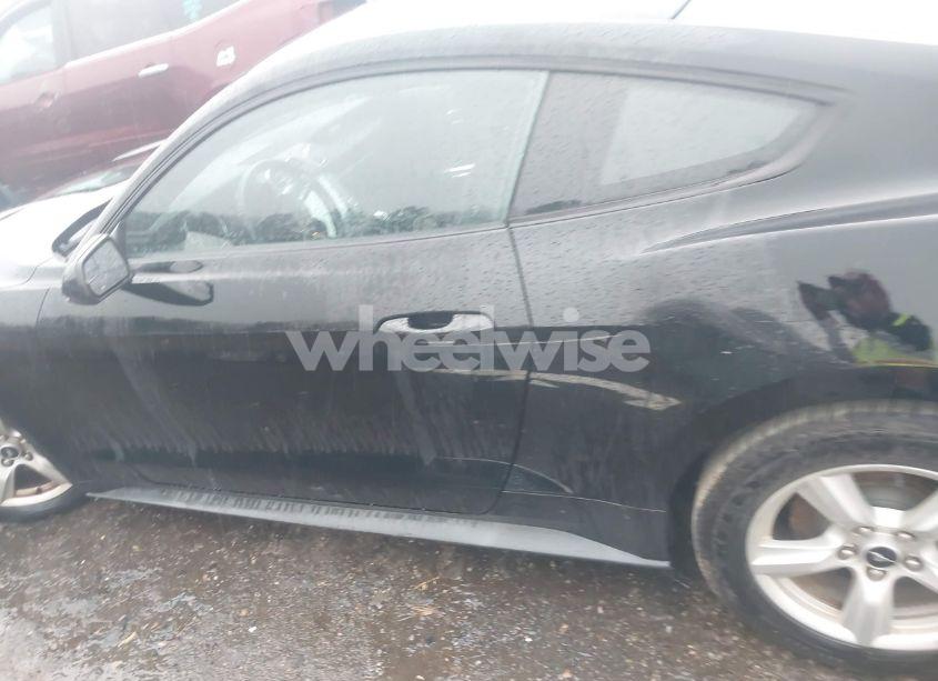 Photo 14 of 2018 Ford Mustang ECOBOOST (VIN 1FA6P8TH4J5107441)