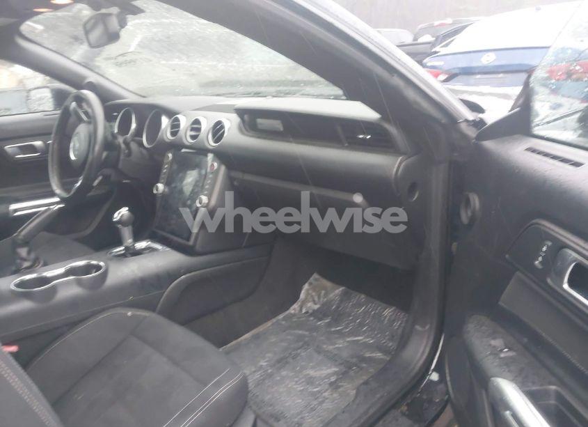 Photo 5 of 2018 Ford Mustang ECOBOOST (VIN 1FA6P8TH4J5107441)