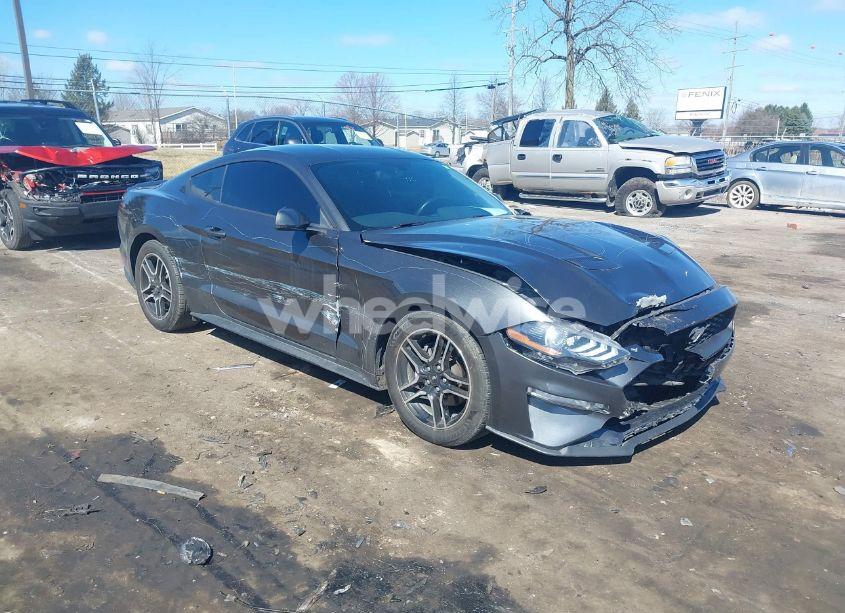 2020 Ford Mustang ECOBOOST PREMIUM FASTBACK (VIN 1FA6P8TH4L5126297) main photo