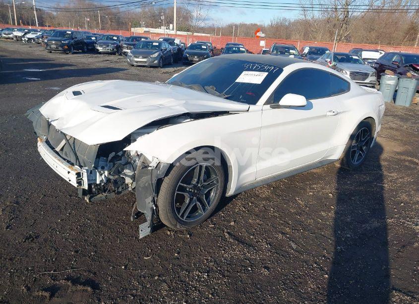 Photo 2 of 2020 Ford Mustang ECOBOOST FASTBACK (VIN 1FA6P8TH4L5149093)