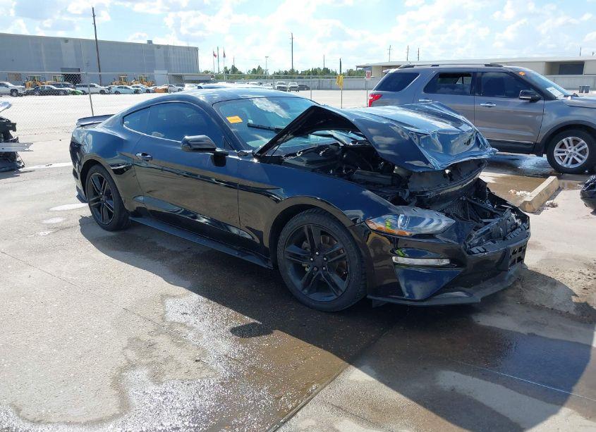 2021 Ford Mustang ECOBOOST PREMIUM (VIN 1FA6P8TH4M5139777) main photo