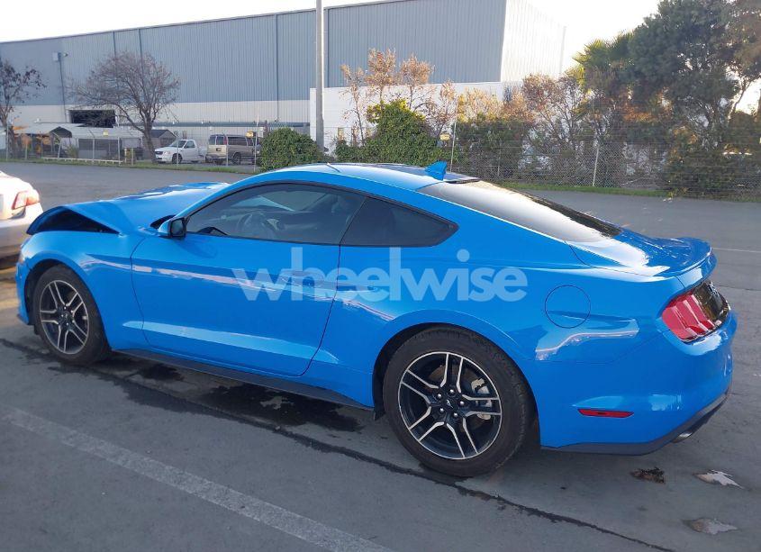 Photo 3 of 2022 Ford Mustang ECOBOOST PREMIUM FASTBACK (VIN 1FA6P8TH4N5106604)
