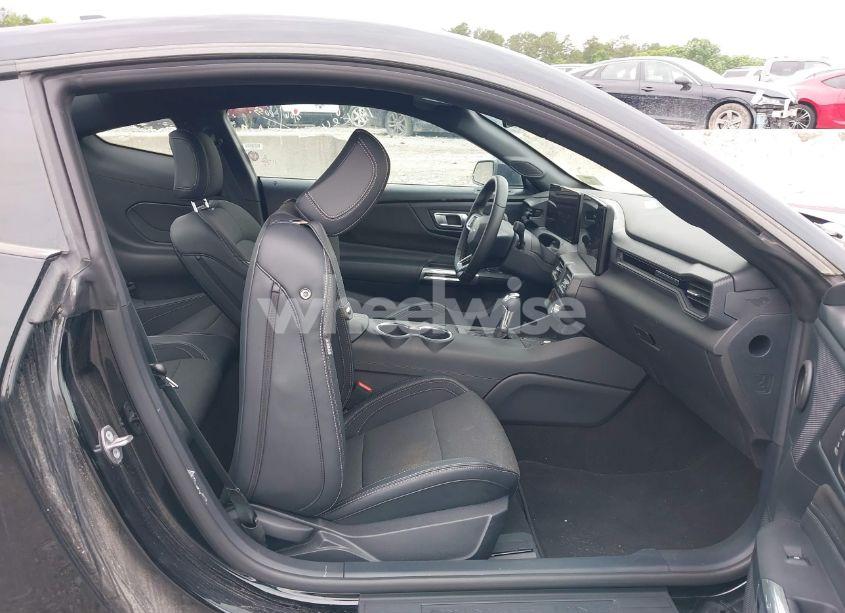Photo 5 of 2024 Ford Mustang ECOBOOST FASTBACK (VIN 1FA6P8TH4R5107256)