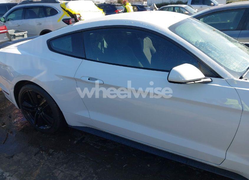 Photo 13 of 2016 Ford Mustang ECOBOOST (VIN 1FA6P8TH5G5208058)