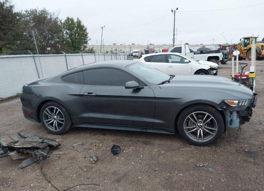 Photo 13 of 2017 Ford Mustang ECOBOOST (VIN 1FA6P8TH5H5342912)