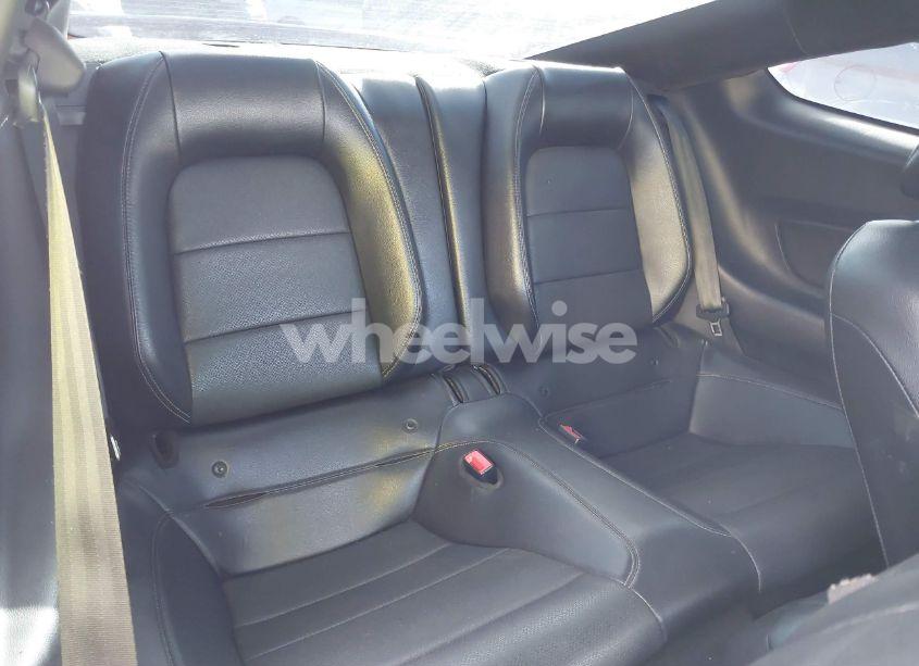 Photo 8 of 2019 Ford Mustang ECOBOOST PREMIUM (VIN 1FA6P8TH5K5151692)