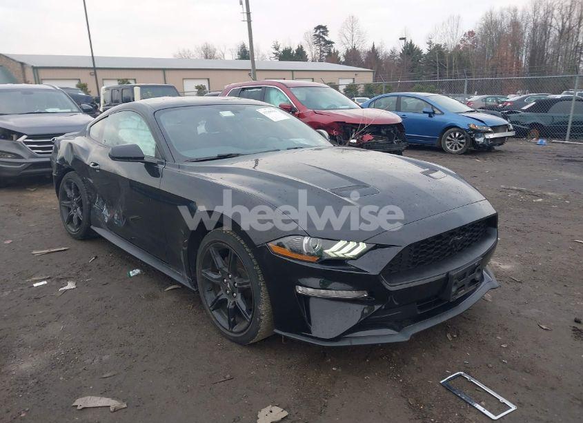 2020 Ford Mustang ECOBOOST FASTBACK (VIN 1FA6P8TH5L5159549) main photo