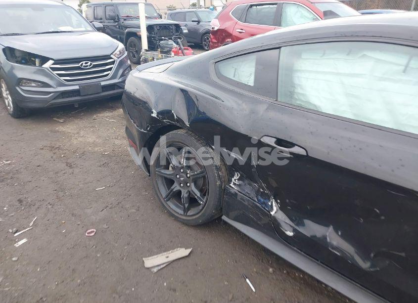 Photo 6 of 2020 Ford Mustang ECOBOOST FASTBACK (VIN 1FA6P8TH5L5159549)